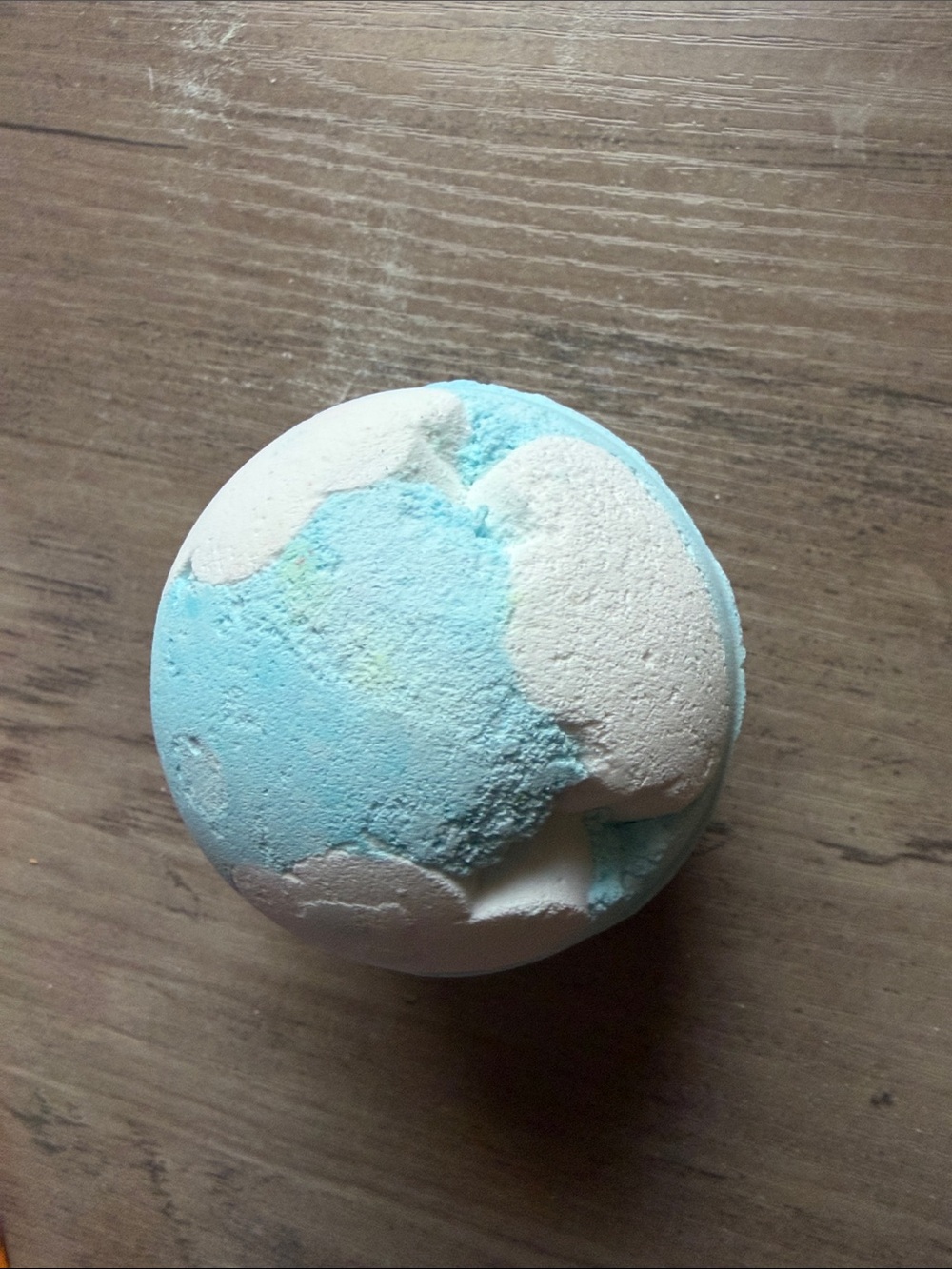 New Lush Atom Heart Mother Bath Bomb - Picture 2 of 4